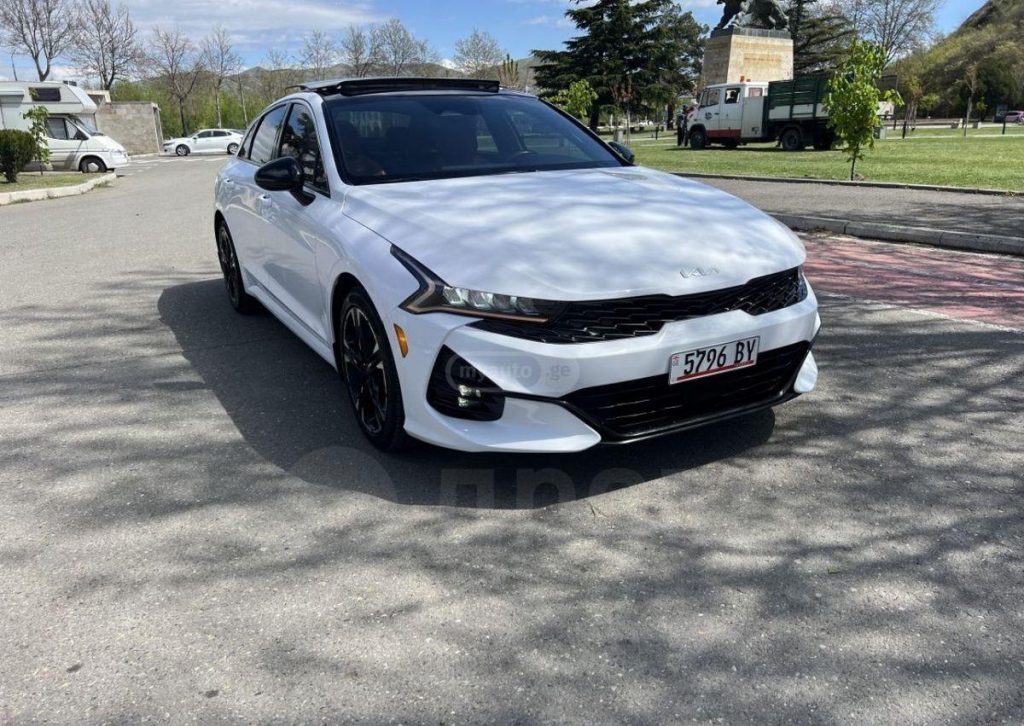 Kia K5, 2021